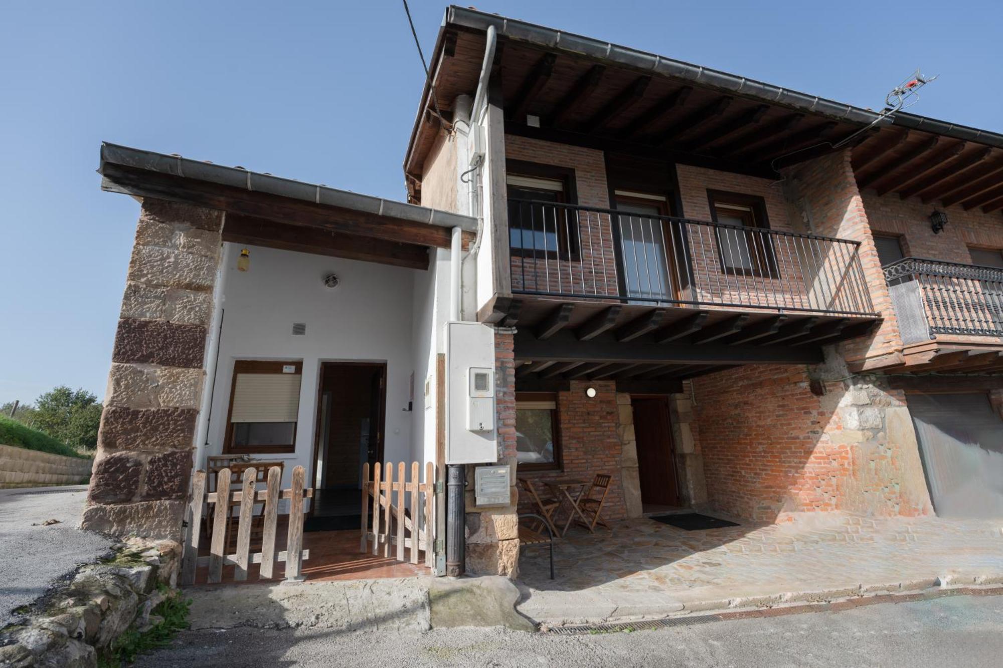 La Casita Del Puente Viejo Villa Oruna Exteriör bild